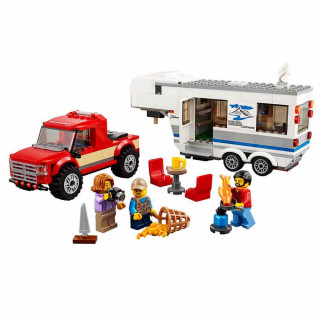 LEGO Poltovornjak & počitniška prikolica 