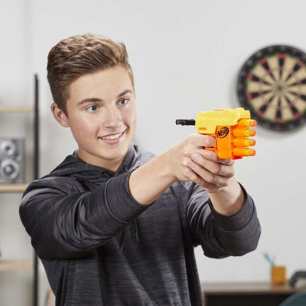 Nerf Alpha Strike Fang Q4 dual target 