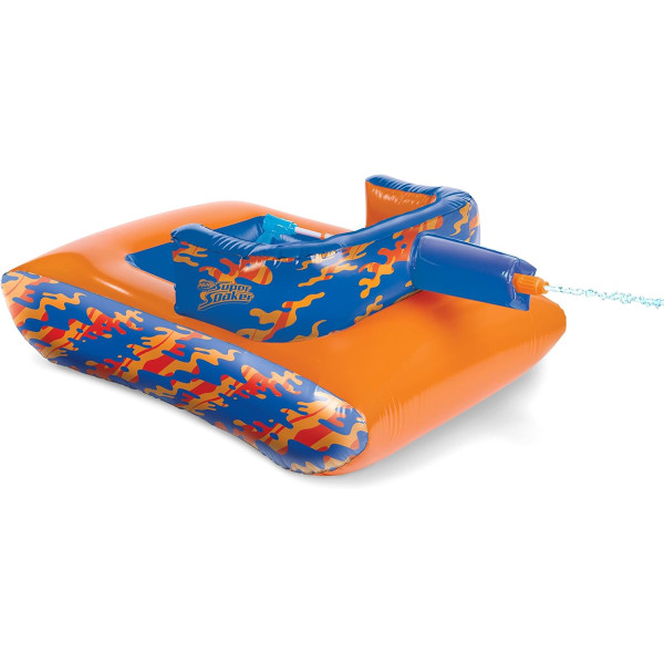 Napihljiv tank s supersoaker 